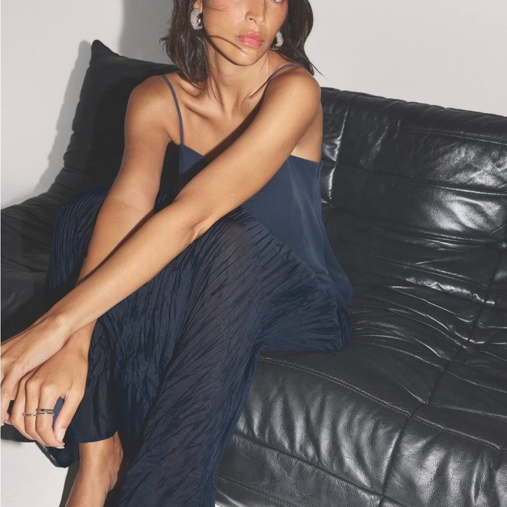 NA-LD Navy dress - Picture 5 of 5